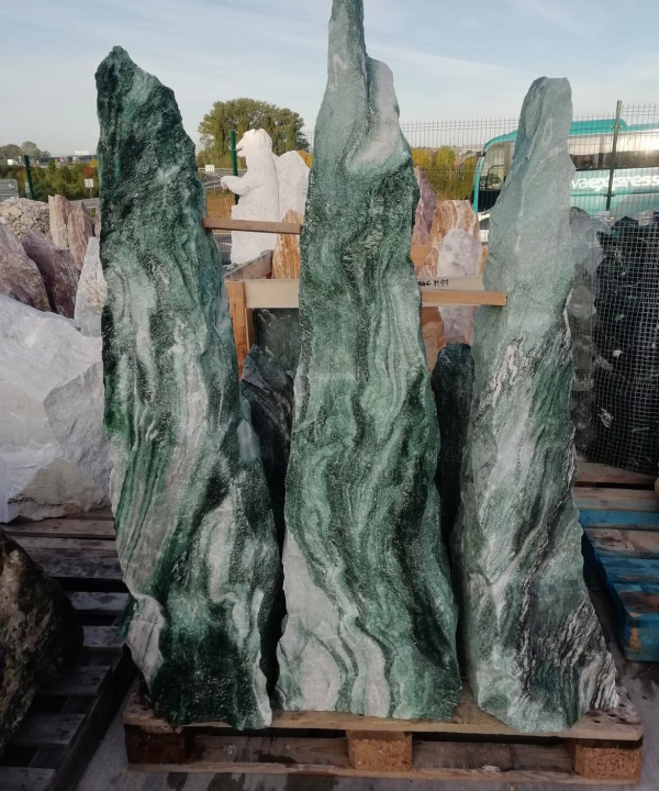 Mramor POLAR GREEN M61 stĺp podpílený solitérny kameň