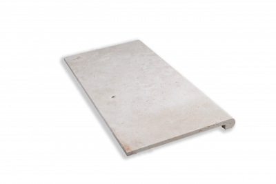 Bullnose light bazénový lem travertín s nosom