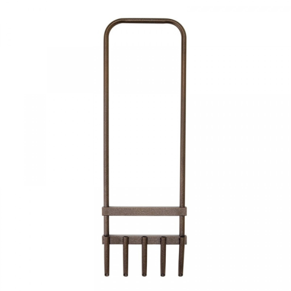 Ručný trávnikový aerifikátor Spear & Jackson s piatimi dutými hrotmi a nášľapnou plochou pre efektívne prevzdušnenie pôdy od stonetrade.