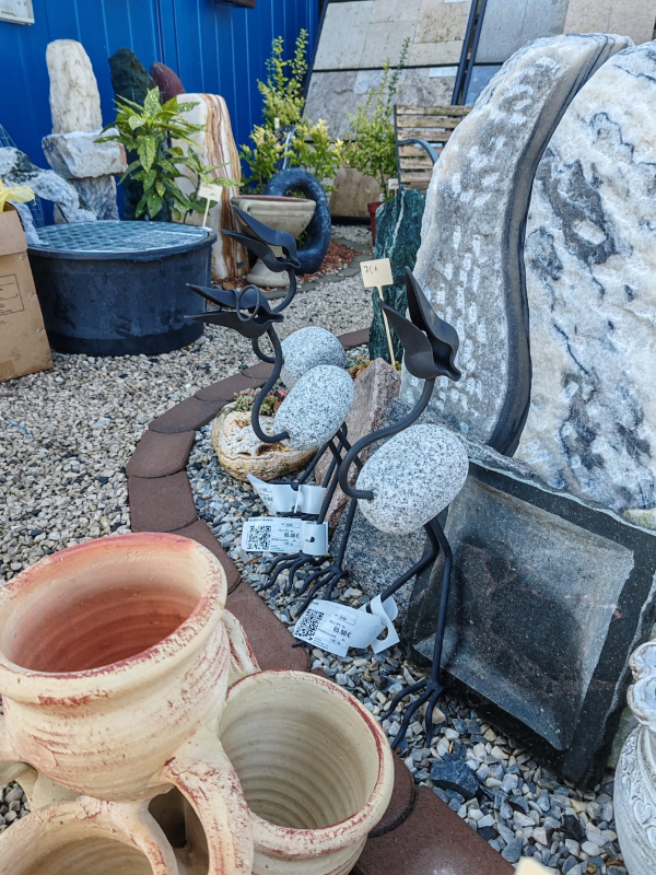 Vták s  okuliarmi stredný