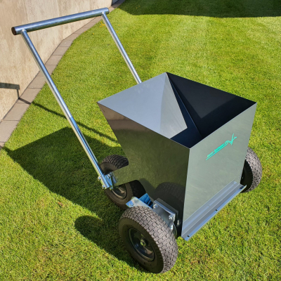 Master TopDresser S75 - Pieskovačka