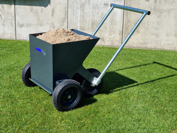 Master TopDresser S75 - Pieskovačka