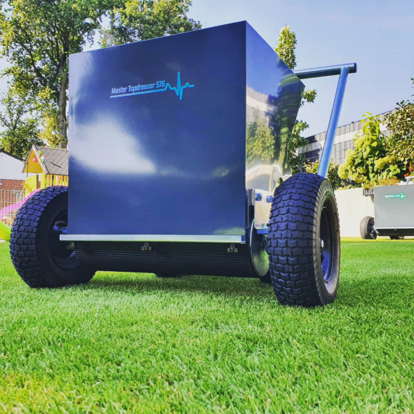 Master TopDresser S75 - Pieskovačka