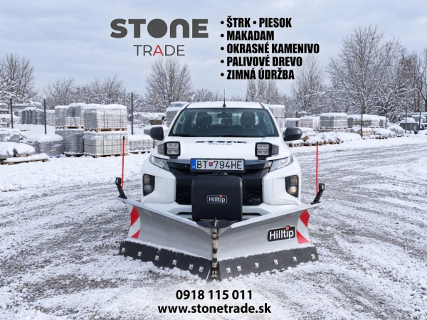 Reklamná fotografia zimnej údržby STONE TRADE s vozidlom, telefónom a webovou adresou