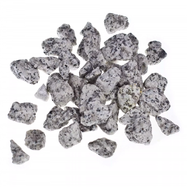 Žulové kamenivo Bianco Nero Z81 od STONE TRADE na bielom pozadí