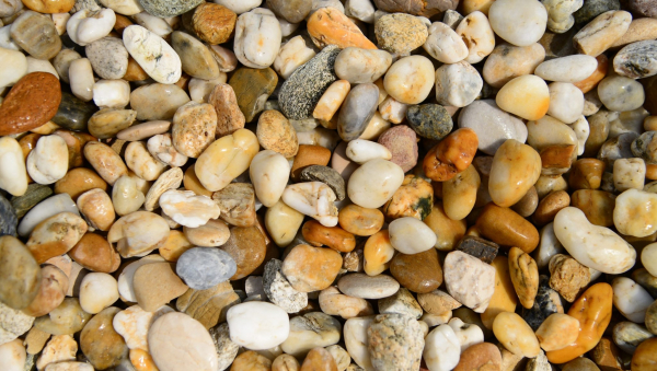 Štrk 16/22 mm – 16/32 mm: Dunajský okrúhliak na strechy a do záhrady