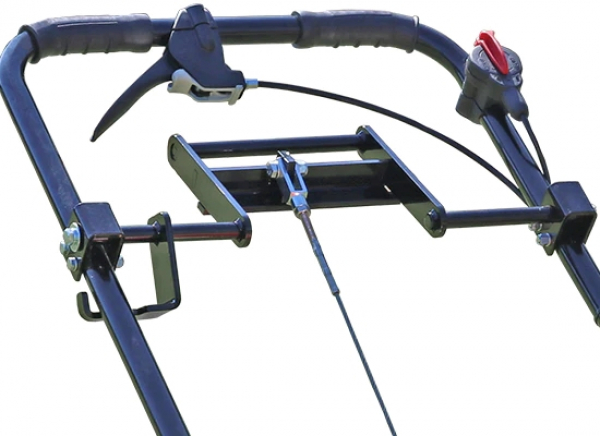 Detailný pohľad na ergonomickú rukoväť a jednoduché ovládacie prvky profesionálneho aerifikátora Camon LA25 od stonetrade.