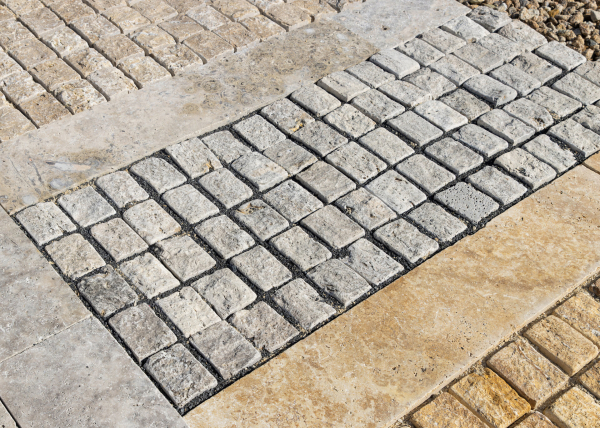 Travertín BLUE SKY ATR73 kamenná kocka