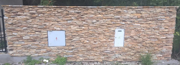 Gneis Mond G26 kamenný obklad